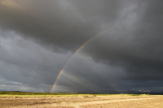 Regenbogen über dem Hochland (Island) © anni94