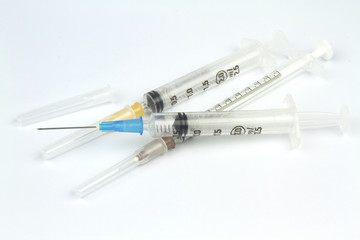 Medical syringes 