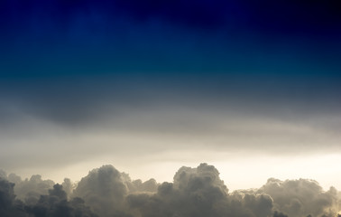 Obraz premium Sunset cloudscape background
