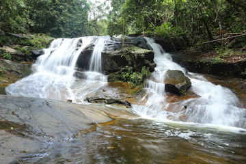 Fototapeta premium Khao Cha Mao Waterfall in Rayong Thailand