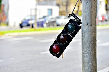 Broken traffic lights pole © roibu