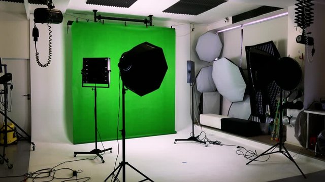 professional photography studio - green screen 