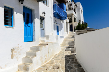 Traditional cycladic whitewashed street, Sifnos, Cyclades, Greec © masquerade75