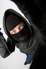 Housebreaker spies with master key