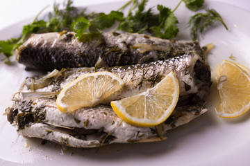 fried fish with lemon