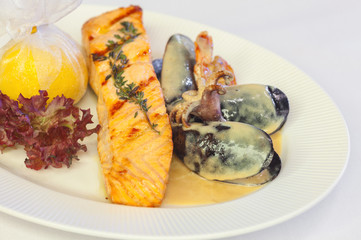 Grilled Salmon with fresh salad