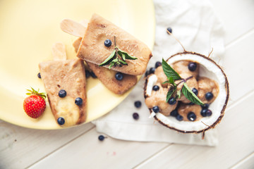 Banana strawberry ice cream. Natural sweetness without sugar. Dates. Organics. Food