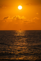 Tramonto sulle più belle spiagge di Calabria e Sicilia