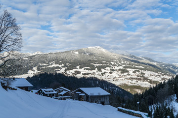 Fototapeta na wymiar Winter in den Alpen