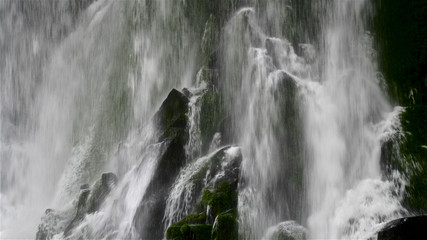 Fototapeta na wymiar Iguazú Wasserfälle Argentinien