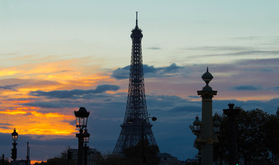 Fototapeta na wymiar The Eiffel tower at sunset, Paris, France.