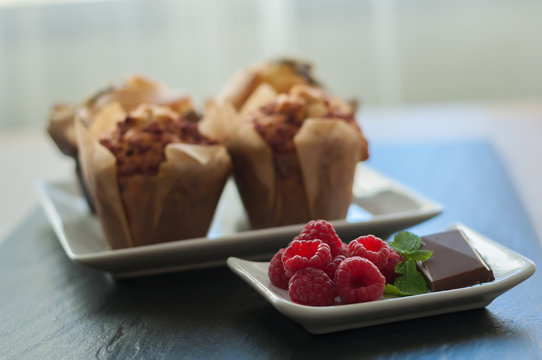 Muffins and raspberries for Breakfast