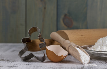 rolling pin with eggs