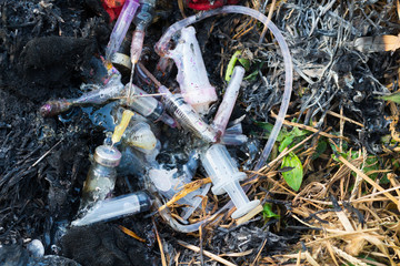 Infectious waste is burned in the environment..A garbage disposa