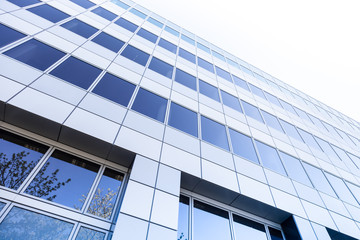 noble Fassade eines B&uuml;rogeb&auml;udes