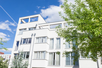 Wohnungen / Haus / Neubaugebiet