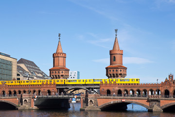 Berlin, Oberbaumbrücke - obrazy, fototapety, plakaty