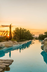 Sonnenaufgang am Pool - Mediterran, Spanisch