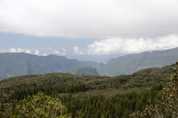 Fototapeta na wymiar Mountains in Reunion Island National Park on a cloudy day