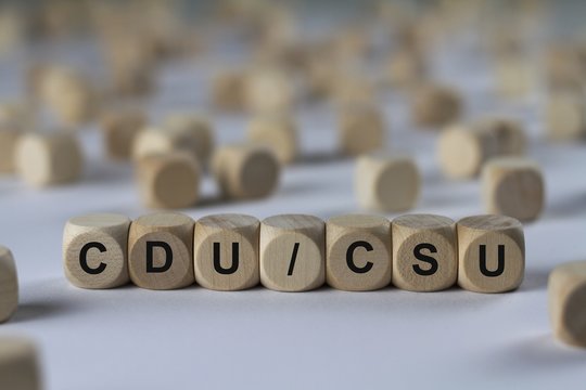 CDU/CSU - Holzw&uuml;rfel mit Buchstaben