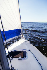 Obraz premium sails sailing yacht