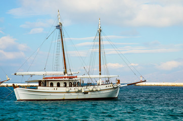 Fototapeta na wymiar Boats wharf in the Mykonos habour