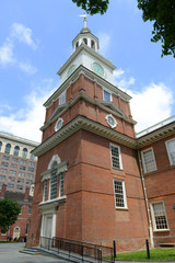 Independence Hall front facade in old town Philadelphia, Pennsylvania, USA.