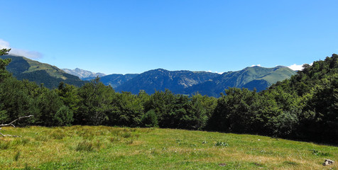Naklejka premium Aran valley in the Catalan Pyrenees, Spain