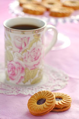 Jam shortbread cookies and tea