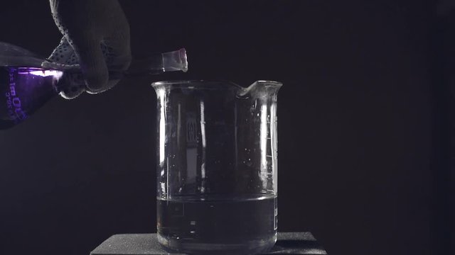 Chemical flask with smoke