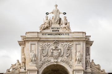 Fototapeta na wymiar The arch on Praca do Comercio (Commerce Square) in Lisbon, Portugal