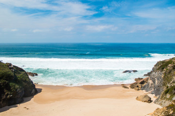 Fototapeta na wymiar Atlantic ocean coast - wild beaches and cliffs in Alentejo, Portugal