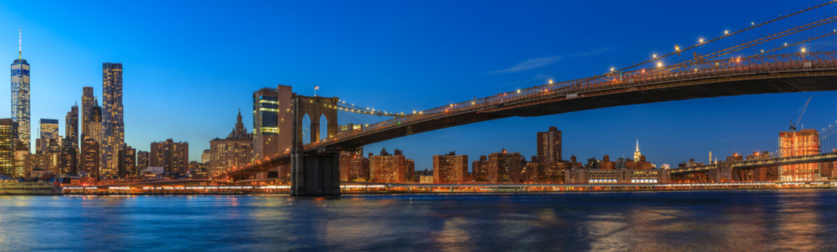 View to Manhattan from Brooklyn Bridge Park  at night