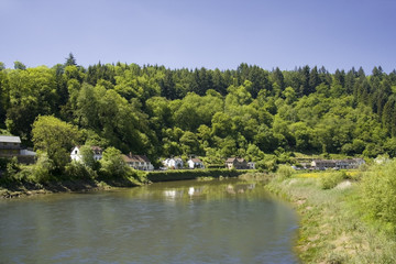 Fototapeta na wymiar valley of the river wye england wales landscape scenic