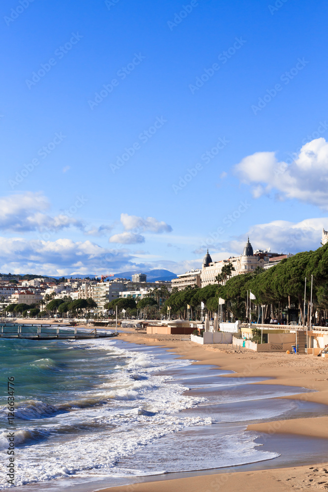 Wall mural city of cannes - beach and croisette in november