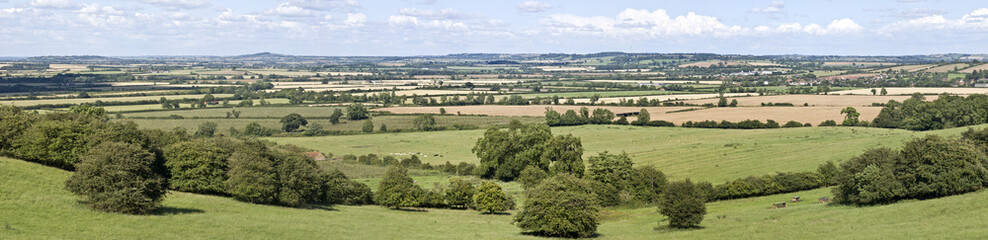 warwickshire countryside burton dassett hills landscape england