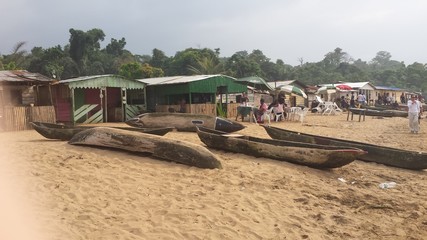 Guiné Equatorial-Arena Blanca