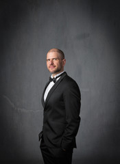 opera singer with tuxedo clothes
