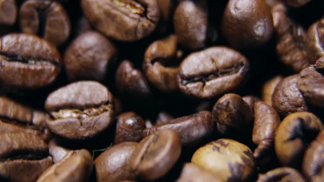 roasting coffee beans. Making coffee. video rotation
