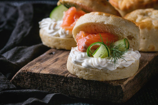Cheese scones with salmon