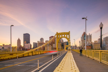 Panorama of downtown Pittsburgh at twilight - obrazy, fototapety, plakaty
