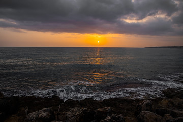 Tramonto sul mare