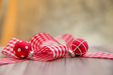 Fototapeta premium Rote Weihnachtskugeln