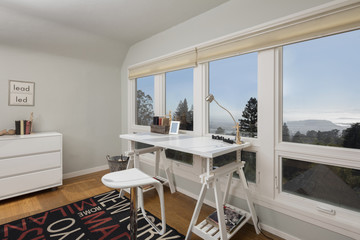 Modern Artist Loft / Studio with amazing clear daylight view.