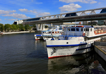 Fototapeta na wymiar Waterbuses in the city
