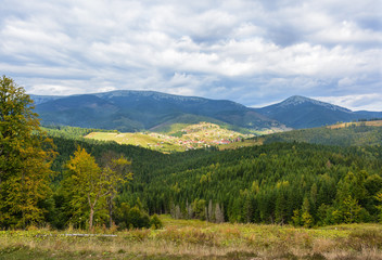 Fototapeta na wymiar Carpathian Mountains, Ukraine.