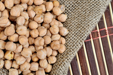 chickpea in sack on table