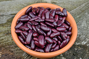 beans in bowl on table