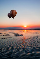 turquoise water travertine pools at pamukkale