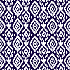 Hand drawn ethnic seamless pattern. Aztec print. Tribal decor, mexican motif